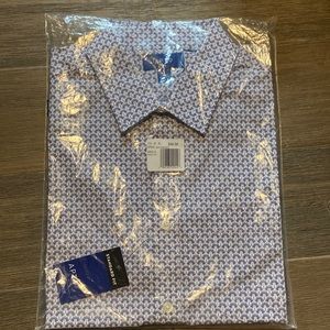 New men’s shirt, size large
